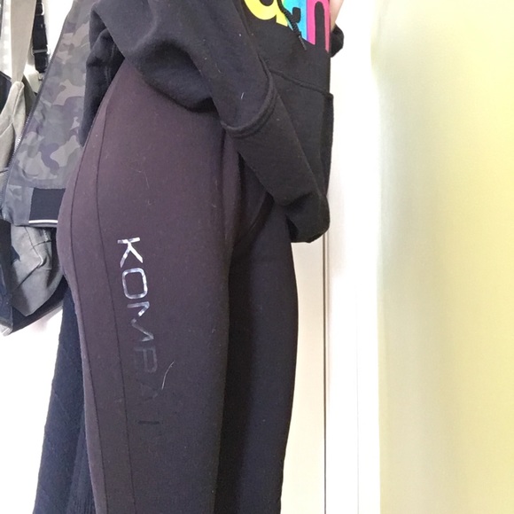 medium Kappa yoga pants - Picture 3 of 3